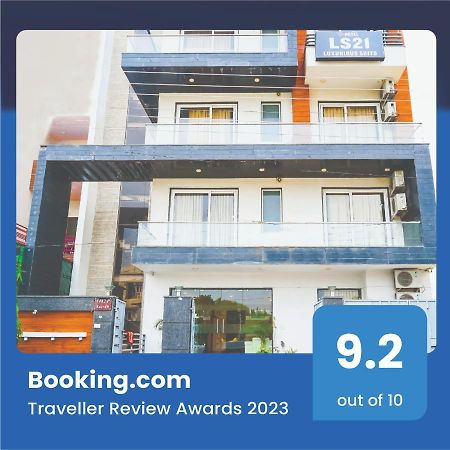 Hotel Ls 21 Badshahpur Экстерьер фото