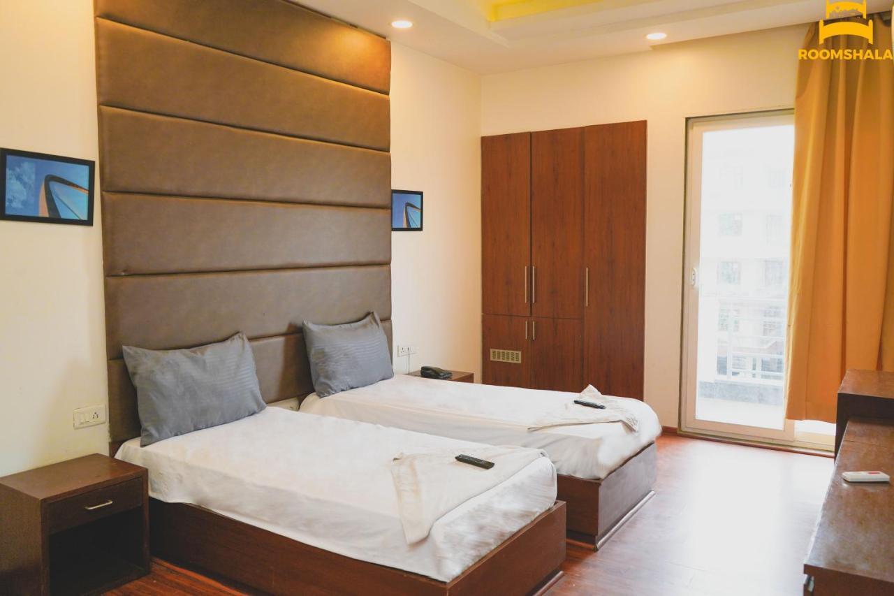 Hotel Ls 21 Badshahpur Экстерьер фото